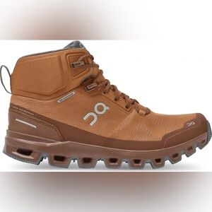 On Running women’s Waterproof Boots - Tan and Brown